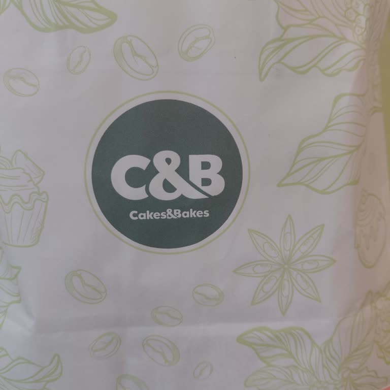 C&B Cakes&Bakes Kasiyerinin Saygısız Tavırları Aile Ve Gurbetçilere Karşı Hoş Görülmedi