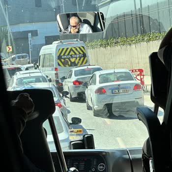 Kale Seyahat Otobüsünde Hijyen Eksikliği Ve Konforsuz Yolculuk