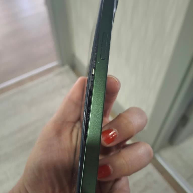 IPhone 13 Ekran Ve Batarya Ayrılması Garanti Dışı Ücretsiz Değişim Talebi
