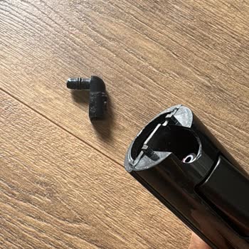 Bissell Koltuk Yıkama Makinesinin Başlığı Kırıldı, Yedek Parça 5 Ay Beklemede