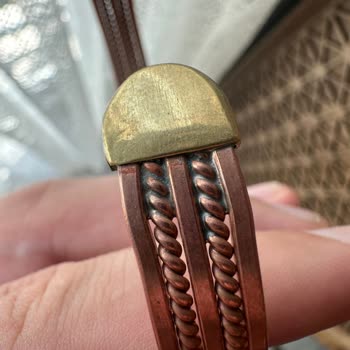 Renk Atması Ve Alerjik Reaksiyon Yaratan Bakır Bileklik Ve İade Reddi