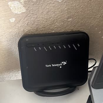 Kablo Bağlantı Hatası Nedeniyle Tek Dairede İnternet Kesintisi Ve Cevapsız Müşteri Hizmetleri