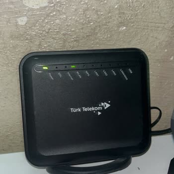 Kablo Bağlantı Hatası Nedeniyle Tek Dairede İnternet Kesintisi Ve Cevapsız Müşteri Hizmetleri