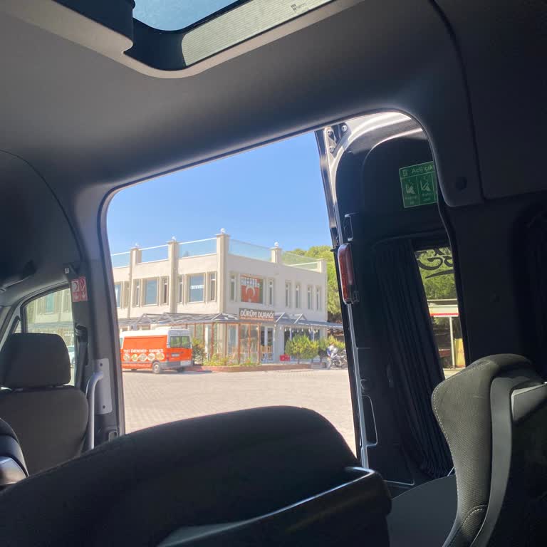 Ekspres Minibüste Uzun Ve Belirsiz Mola Yolcuları Mağdur Etti