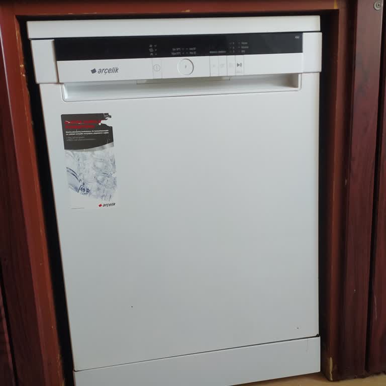 Arçelik Bulaşık Makinesi Sürekli Arızalanıyor Ve Servis Yetersiz, Buzdolabında Saklı Göçük