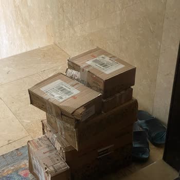 Aras Kargo Isparta Şubesinde Hasarlı Kedi Maması Ve Şeffaf Olmayan Bilgilendirme