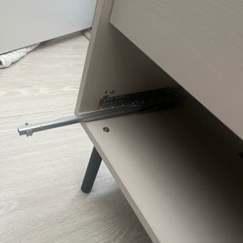 Enza Home Yatak Odası Takımındaki Kalitesiz Ürün Ve Çekmece Rayı Sorunu