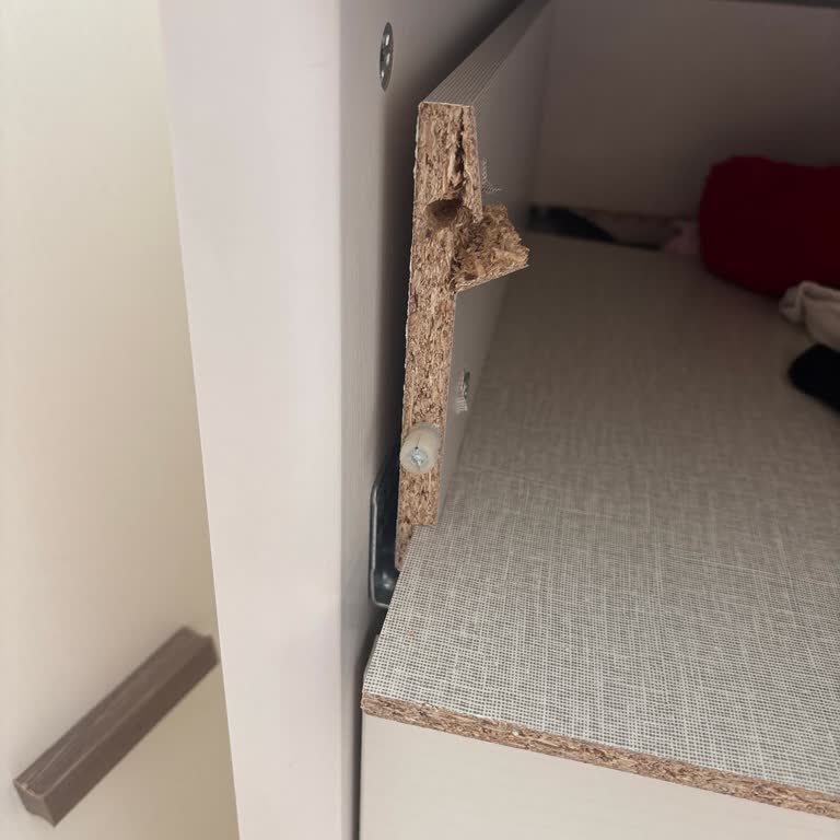 Kelebek Mobilya’da Kurulum Eksikliği Ve Uzun Süreli İletişimsizlik