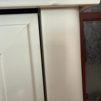 Teslim Edilmeyen Yatak Odası Takımı, Eksik Ayna Ve Kalite Sorunları
