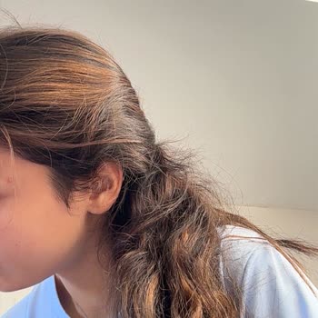 Saç Rengi Turuncu, Aşırı Yıprandı Ve Fazla Ücret Alındı