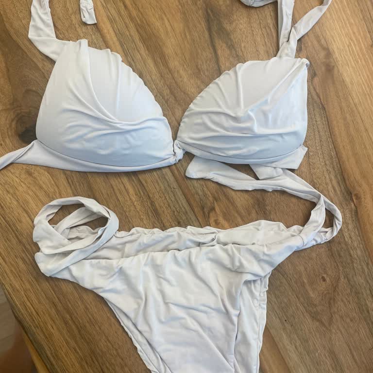Ayıplı Bikini Ve Faturasız İade Süreci İçin Çözüm Talebi
