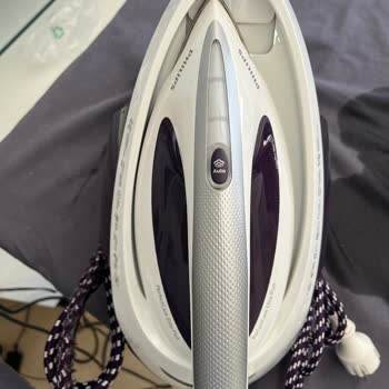 Philips Ütüde Kısa Sürede Tekrarlanan Yüksek Servis Masrafları
