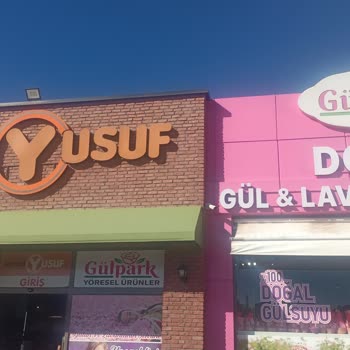 Keçiborlu Otoyolu Köfteci Yusuf Şubesinde Servis Ve Temizlik Sorunları