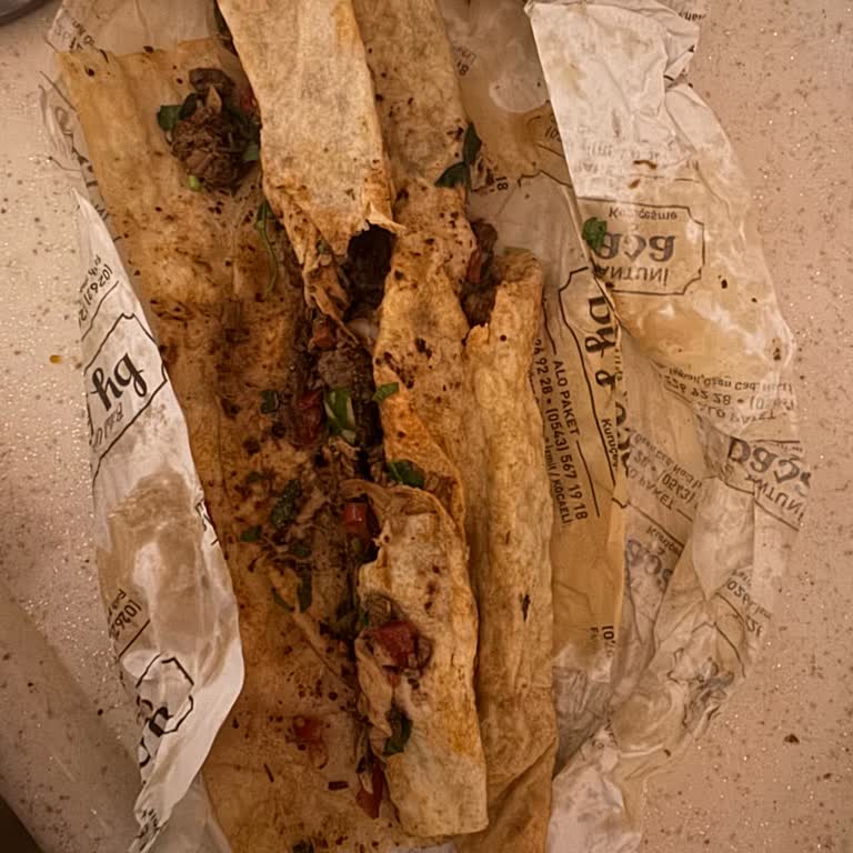 Migros Yemek'te Soğuk Ve Kirli Tantuni İçin İade Reddedildi