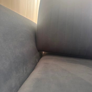 Ayıplı Koltuk Takımı Sürekli Tamir Ediliyor, Değişim Talep Ediliyor