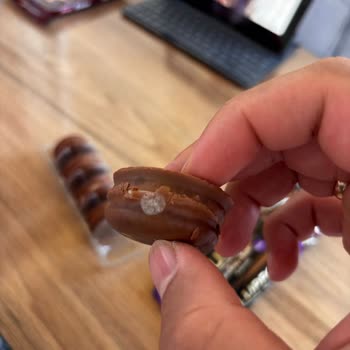 Migros Sanal Market'ten Alınan Kekin Son Kullanma Tarihi Geçmemiş Olmasına Rağmen Bozulması