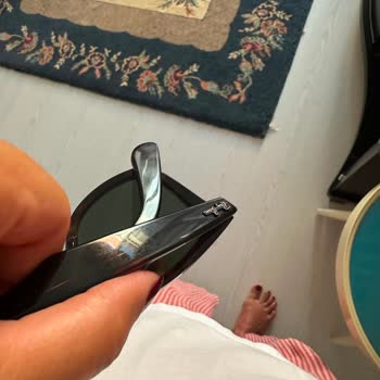 Ray-Ban Gözlüğünün Renk Atması Ve Atasun Optik'ten Değişim Talebi