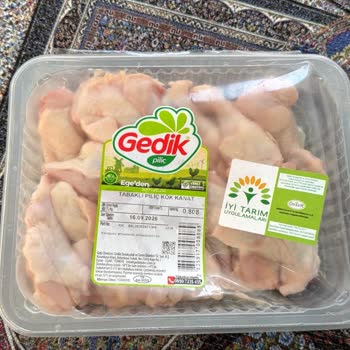 Migros Alanya Şubesinde Bozulmuş Tavuk Kanadı Satışı Ve Güven Kaybı