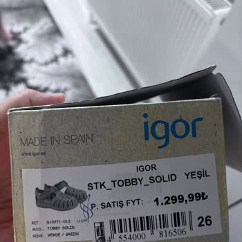 İgor Sandalet Hemen Yırtıldı, 6 Aylık Garanti Yardımcı Olmadı
