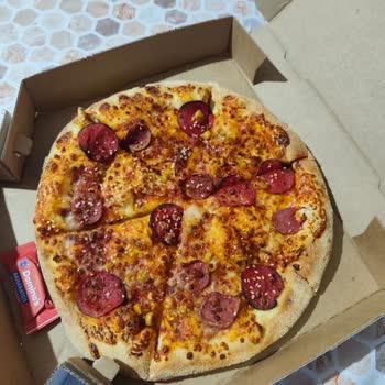Geç Gelen, Soğuk Ve Eksik Malzemeli Pizza Şikayetim