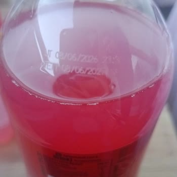 Renk, Tat Ve Koku Farklılığı Nedeniyle Şüpheli Limonata Ürününde Sağlık Endişesi