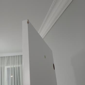Hasarlı Dolap Parçaları İçin İki Aylık Bekleme Ve Çözüm Eksikliği