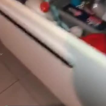 Samet A. Ş Raylı Çekmece Sistemleri Kapak Arızası