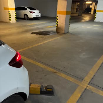 K2 Otoparkındaki Kırık Gider Boruları Ve Lağım Kokusu Sorunu Çözülmedi