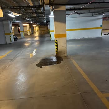 K2 Otoparkındaki Kırık Gider Boruları Ve Lağım Kokusu Sorunu Çözülmedi