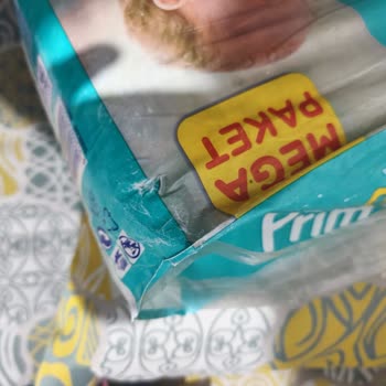 Yemeksepeti Market'ten Gelen Delinmiş Bebek Bezi Üzerine İade Ve Tam Ücret İadesi Talebi