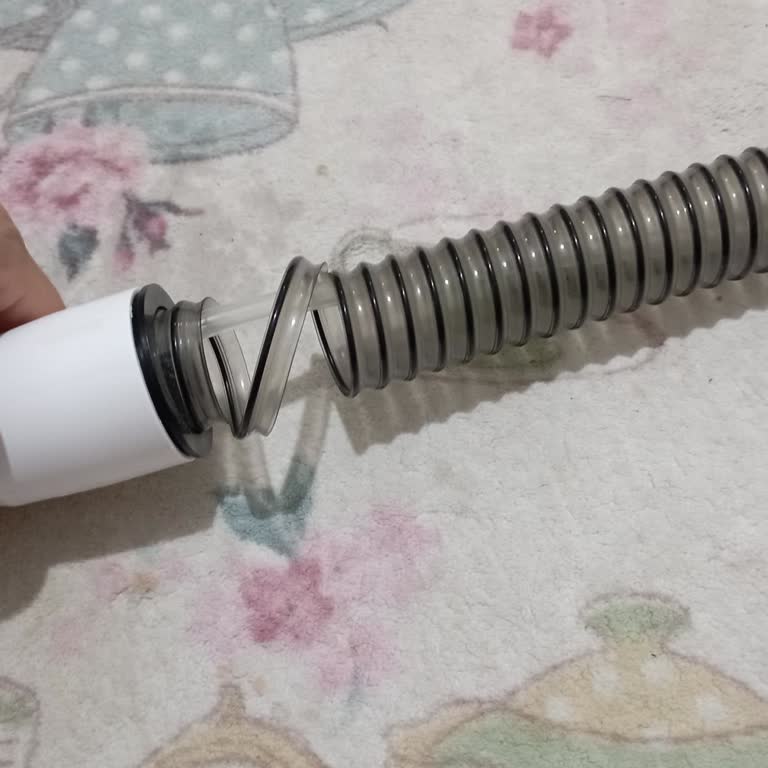 İki Kullanımdan Sonra Hortum Yırtıldı, 6 Bin TL’lik Halı Yıkama Makinesinde Dayanıklılık Sorunu