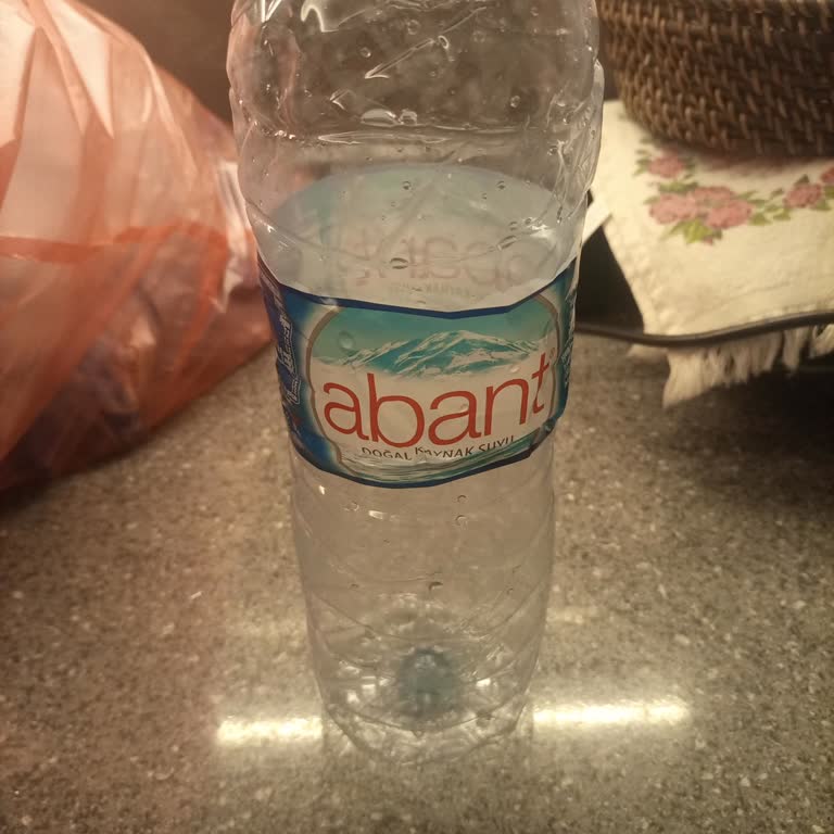 Abant Su Şişelerinde Küf Kokusu Ve Ciddi Sağlık Sorunları