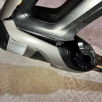 Philips XC8349 Süpürge Gövde Bağlantısının Normal Kullanımda Kırılması Ve Dayanıklılık Sorunu