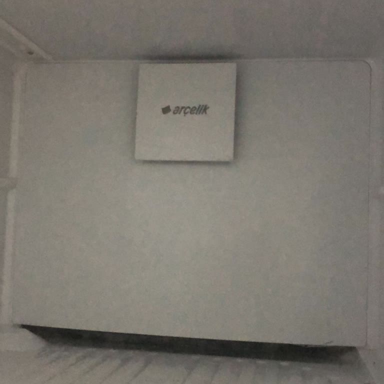 Buzluk Işığı Çalışmıyor, Servis Tesisat Sorunu Gerekçesiyle Çözüm Sunamıyor