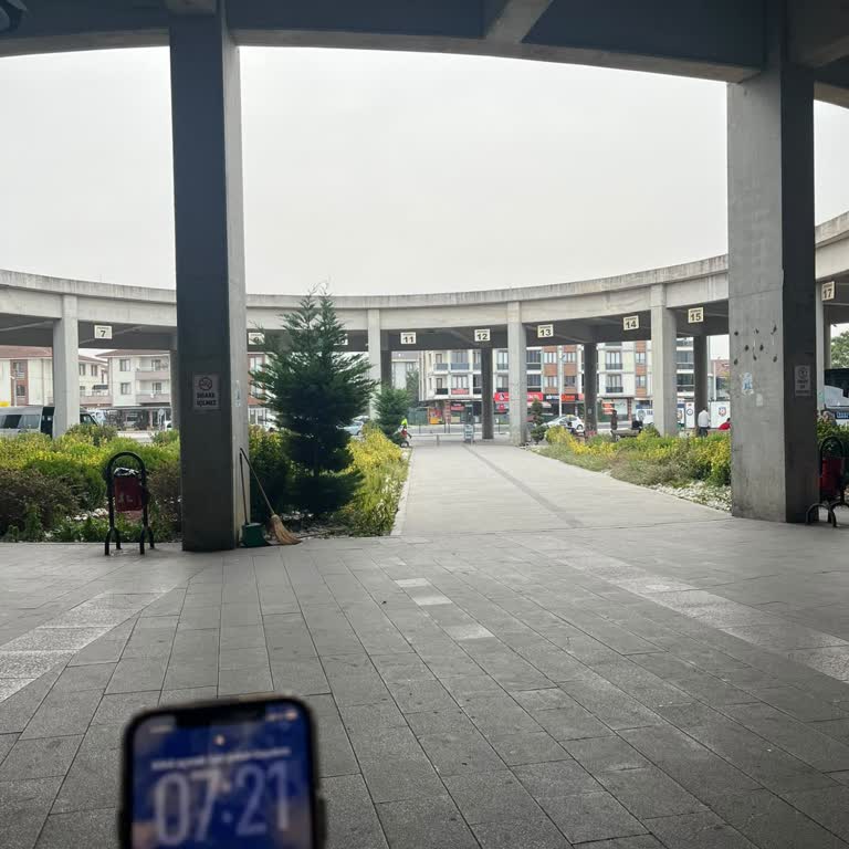 Metro Seferi Gecikmesi Ve Bilgilendirme Eksikliği