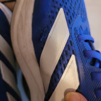 Adidas Ayakkabısında Hızlı Delik Oluşumu Ve Garanti Reddi