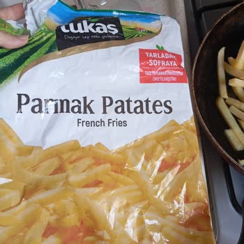 Tukaş Parmak Patates Ürününün İçinde Çillenmiş Patates: Kalite Ve Güvenlik Endişesi