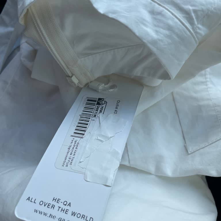 Outlet Elbisede Beden Değişimi Reddedildi