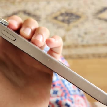 Samsung S25 Telefon Çerçevesinde Erken Aşınma Ve Çözüm Talebi