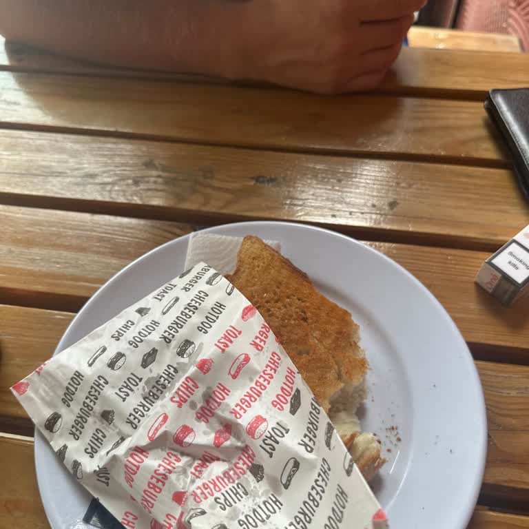 Tost Siparişinde Hatalı Teslimat Ve 40 Dakikalık Bekleme