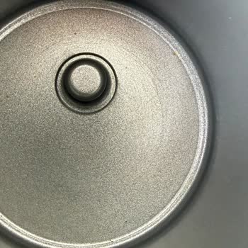 Nespresso Süt Köpürtücüsü İç Yüzeyinde Paslanma, Garanti Dışı Olmasına Rağmen Hemen Çözüm Bekleniyor
