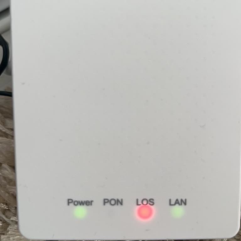 Kırmızı LOS Işığı Ve Yetersiz Destek Nedeniyle İnternet Kesintisi