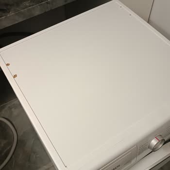 Beko Montaj Aparatı Çamaşır Makinesinde Delik Açtı Ve Çatlak Yarattı