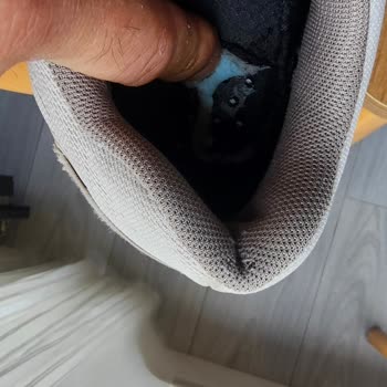 Skechers Ayakkabısının İç Topuk Yıpranması Ve Değişim Talebi