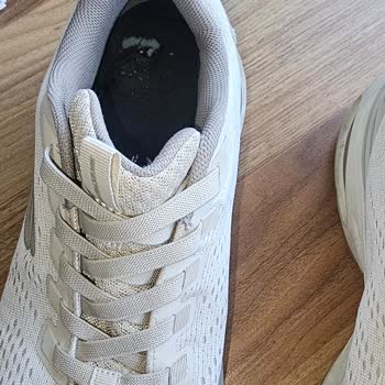 Skechers Ayakkabısının İç Topuk Yıpranması Ve Değişim Talebi