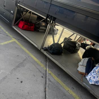 Greyhound Luggage Theft Complaint — Missing Suitcase From El Paso to Denver