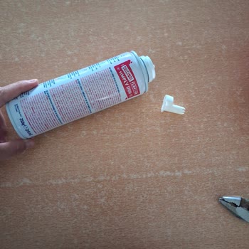Migros Hulala Shake It Sprey Kremde Sıkma Düğmesi Kırıldı
