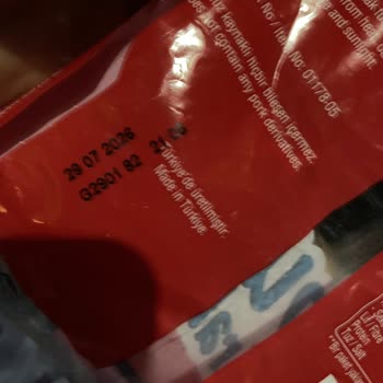 Son Kullanma Tarihi Geçmiş Ve Rutubetli Kraker Satışı