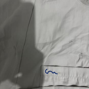 Mad Üniforma Kadın Yandan Çıt Çıtlı Üstüm Kısa Sürede Yırtıldı Değişim Talebi
