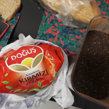 Sağlığımı Tehlikeye Atan Çay Paketi İçinde Yabancı Madde Ve Odun Parçaları